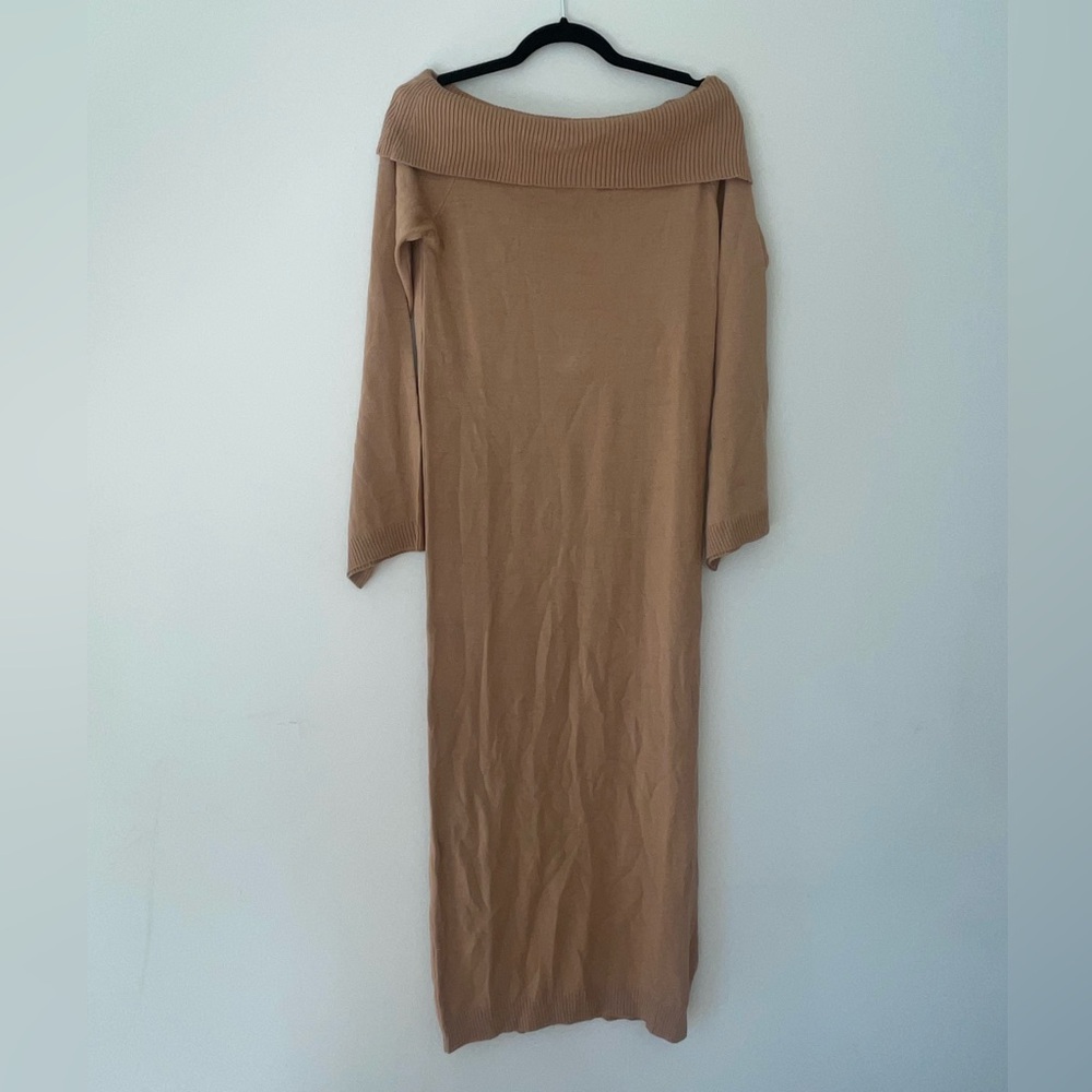 Trendyol Beige Long Sleeve Off-Shoulder Maxi Dress